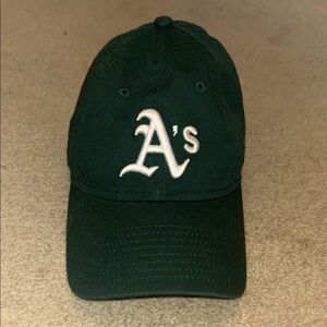 New Era Oakland A’s 9Twenty Women’s Core Classic Twill Adjustable Cap